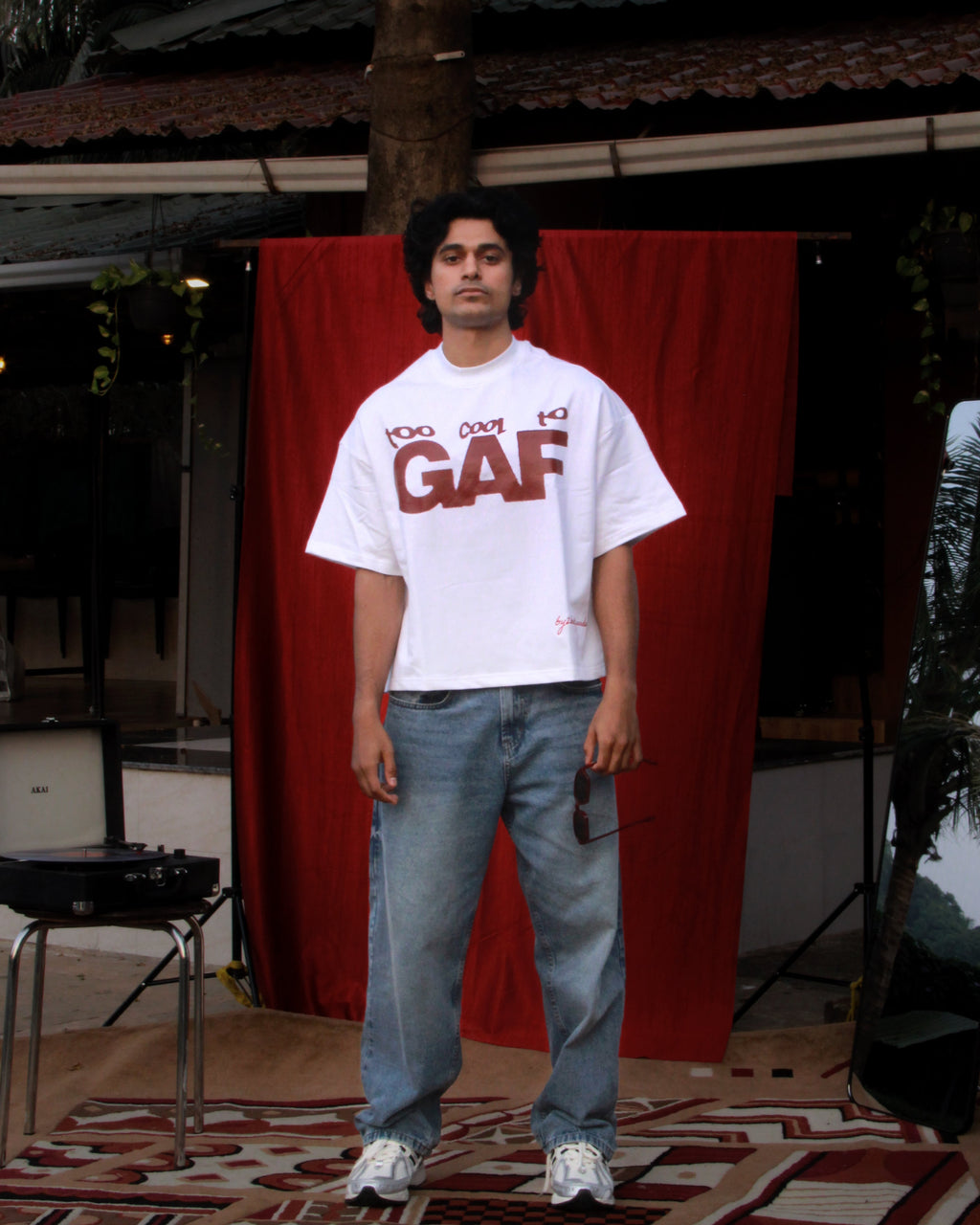 TOO COOL TO GAF (BOX-FIT)